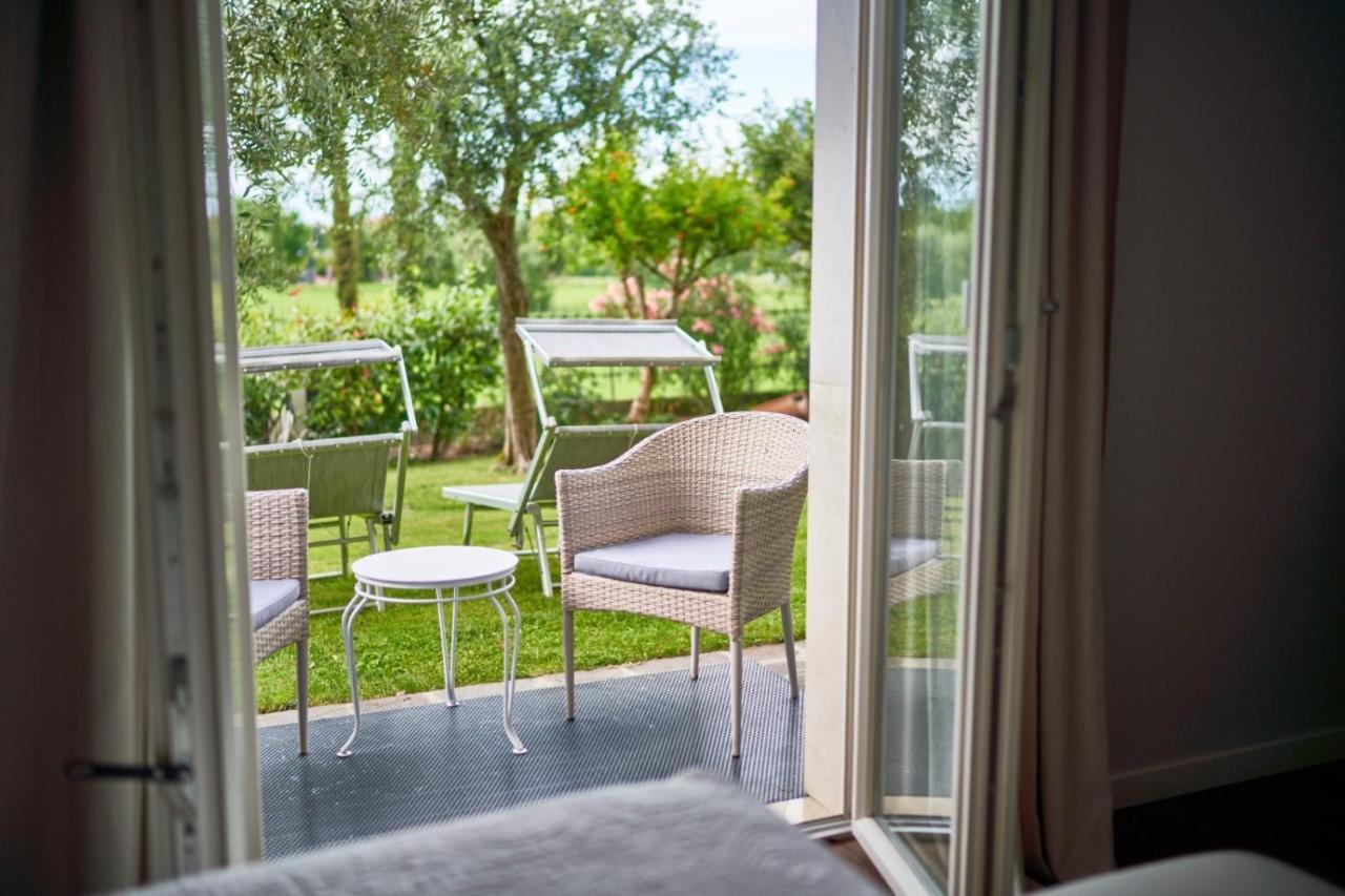 Hotel Clodia - Adults Only Σιρμιόνε Εξωτερικό φωτογραφία