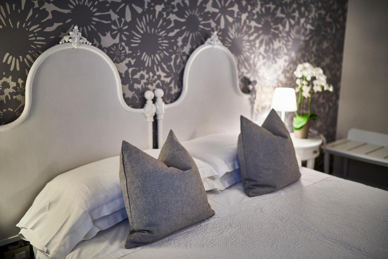 Hotel Clodia - Adults Only Σιρμιόνε Εξωτερικό φωτογραφία